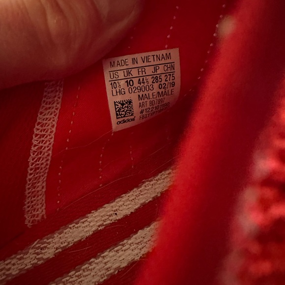 Adidas 303 NMD-R1 (10.5) - Picture 4 of 4
